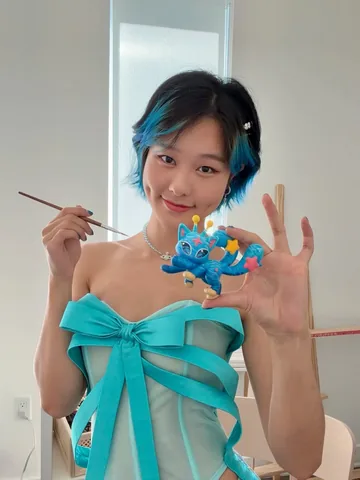 39daph Instagram post about Fashion outfit