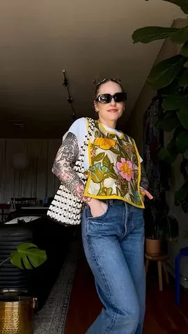 abbyontheinternet Instagram post about Spring outfit styling