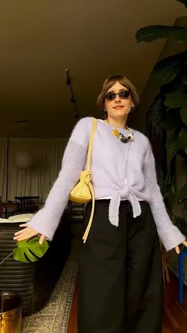 abbyontheinternet Instagram post about Spring fashion outfit
