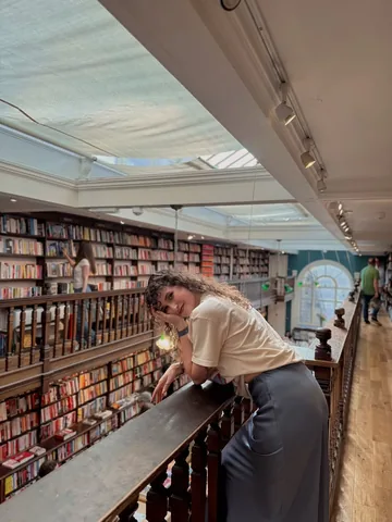 acedimski Instagram post about Bookstore visit