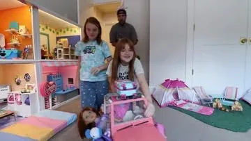 adleymcbride Instagram post about Dollhouse makeover
