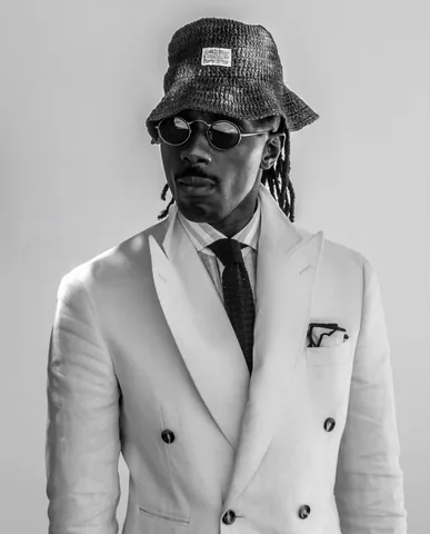 akiefsheriff Instagram post about Street style portrait