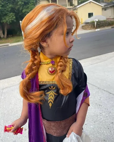 alaiamcbroom Instagram post about Anna from Frozen
