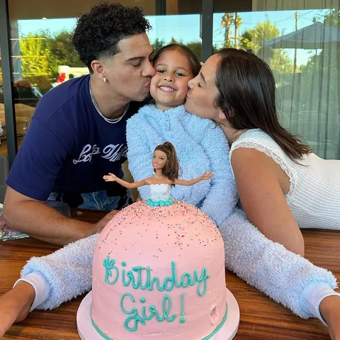 alaiamcbroom Instagram post about Fifth birthday