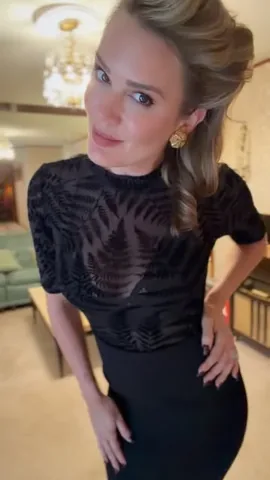alexandra.nicole Instagram post about Vintage inspired fashion
