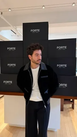 alexcosta Instagram post about E commerce marketing
