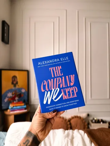 alex_elle Instagram post about Book launch