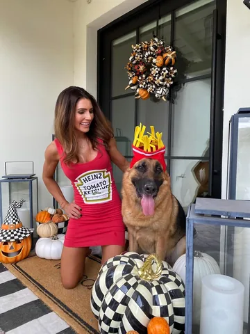 alexia_clark Instagram post about Pet loss
