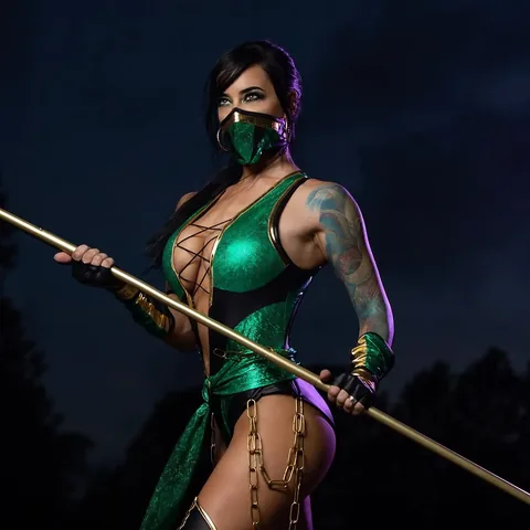 alex_zedra Instagram post about Cosplay