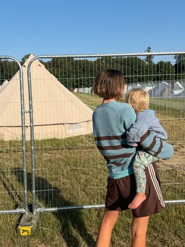 alice_tate Instagram post about Festival fashion