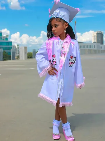 aliyahna_sarae Instagram post about School graduation