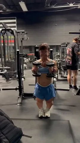 allieqdub Instagram post about Shoulder exercise