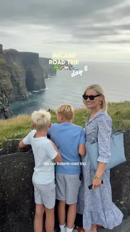 all.thats.pretty Instagram post about Ireland road trip