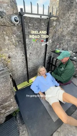 all.thats.pretty Instagram post about Ireland sightseeing