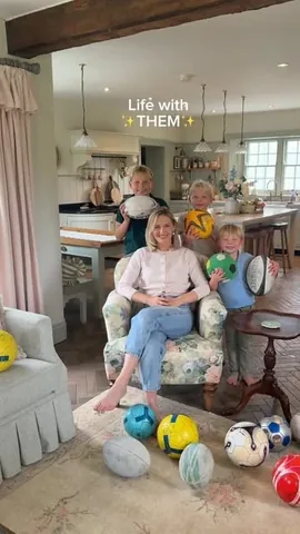 all.thats.pretty Instagram post about Motherhood