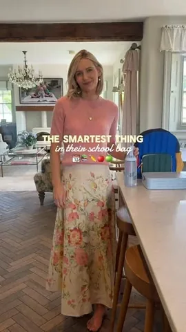 all.thats.pretty Instagram post about Bottle product promotion