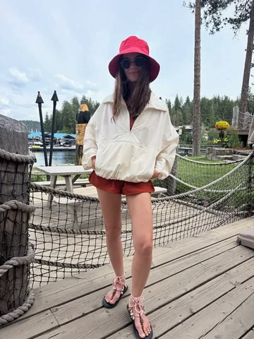 amandaalagem Instagram post about Lake recreation
