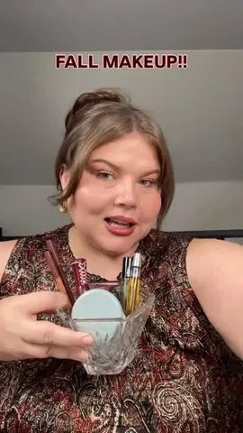 amandafrischbeauty Instagram post about Fall makeup look