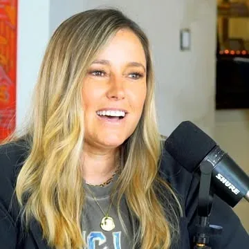 ambermac Instagram post about Podcast interview