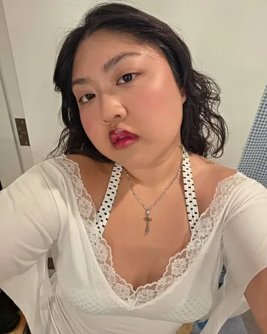 amy_liu13 Instagram post about Personal outing