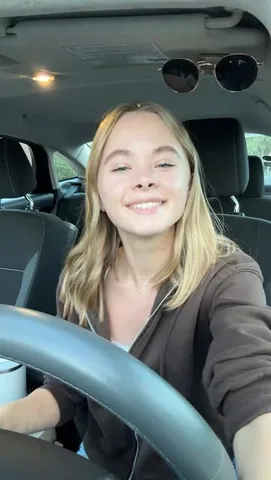 amylubrecht Instagram post about Social media algorithm