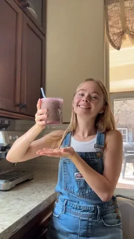 Amy Lubrecht Instagram post thumbnail