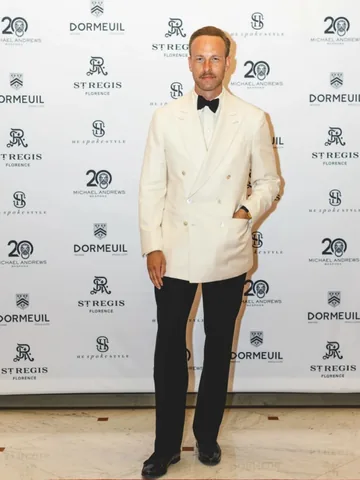 andreasweinas Instagram post about Black tie style
