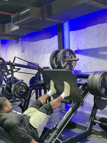 andrewjacked Instagram post about Leg workout