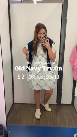 angelamdarnell Instagram post about Spring fashion sale