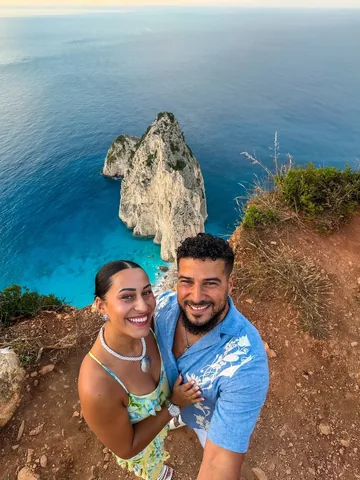 anisandmad Instagram post about Myzithres viewpoint
