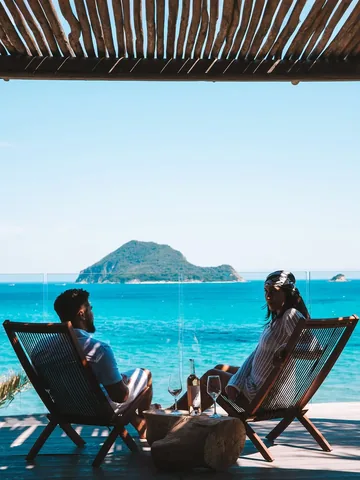 anisandmad Instagram post about Gloria Maris Hotel view