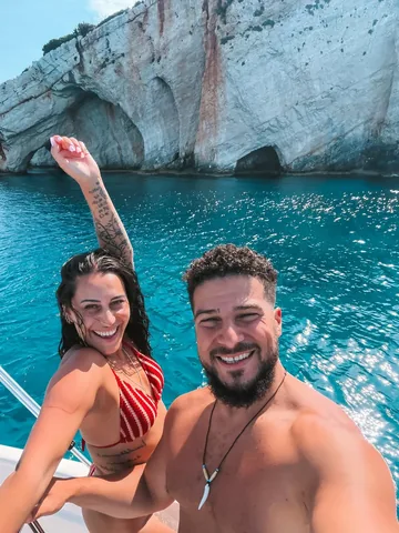 anisandmad Instagram post about Zakynthos boat excursion