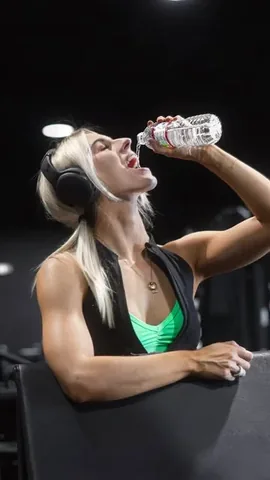 annabel.lucinda Instagram post about Shoulder and arm workout