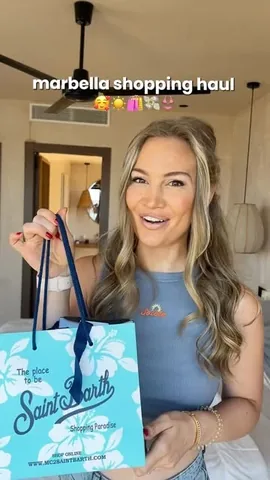annasaccone Instagram post about Shopping haul