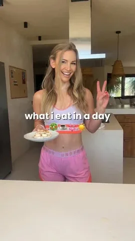 annasaccone Instagram post about Daily food diary