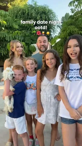 annasaccone Instagram post about Family outfits