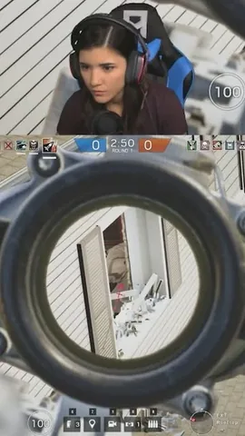 annemunition Instagram post about Rainbow Six Siege gaming history