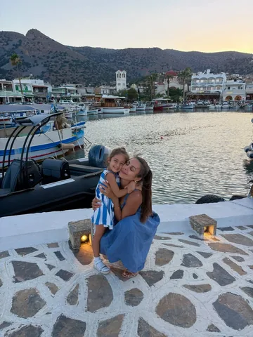 Annie Jaffrey Instagram post thumbnail