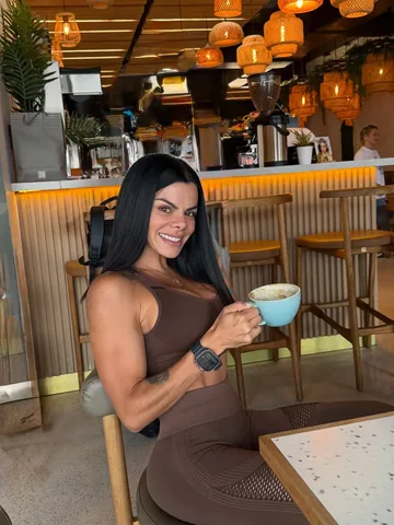 antonietta09 Instagram post about Cafetería