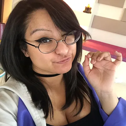 aphmau_ Instagram post about Return to Instagram