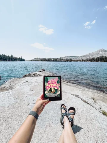 a_pucking_bibliophile Instagram post about Romance book review