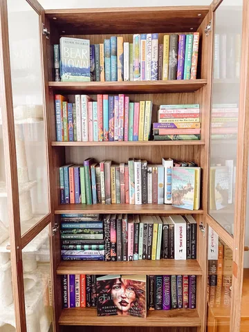 a_pucking_bibliophile Instagram post about Bookshelf showcase
