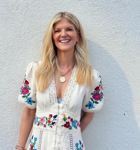 ardenmyrin Instagram post about Fashion and styling