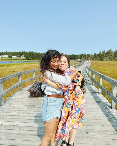 arielbissett Instagram post about Friend visit