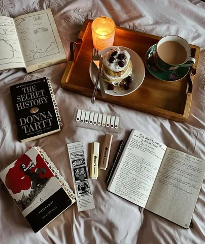 ashleighjadereads Instagram post about Cosy reading day