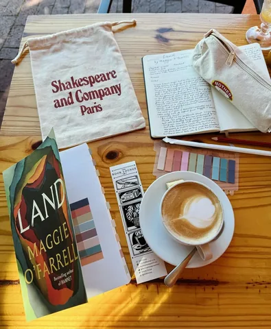 ashleighjadereads Instagram post about Maggie O’Farrell recommendation
