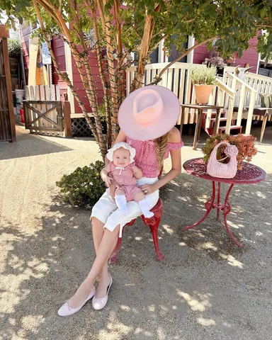 ashleyinthemidst Instagram post about Matching mother daughter outfits