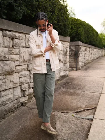 ash_pres Instagram post about Spring fashion