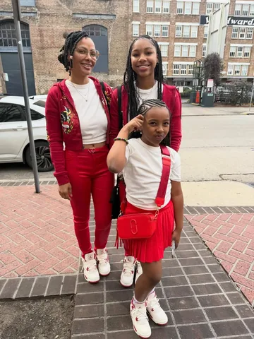 avahbennett Instagram post about Valentine’s Day