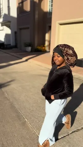 avahbennett Instagram post about Playful confrontation